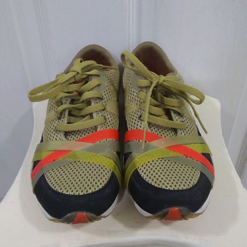 Women's New Balance Sz. 7